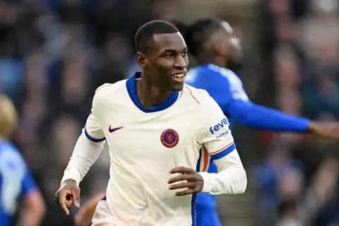 تقارير: نيكولاس جاكسون يقترب من الانتقال إلى بايرن ميونخ على سبيل الإعارة